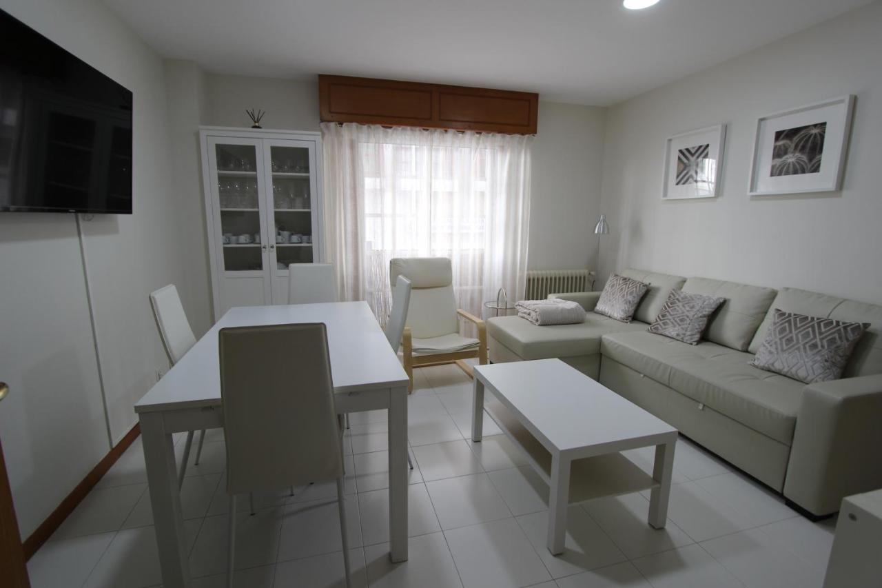 Vivienda Uso Turistico Espineira Διαμέρισμα Σαντιάγο ντε Κομποστέλα Εξωτερικό φωτογραφία